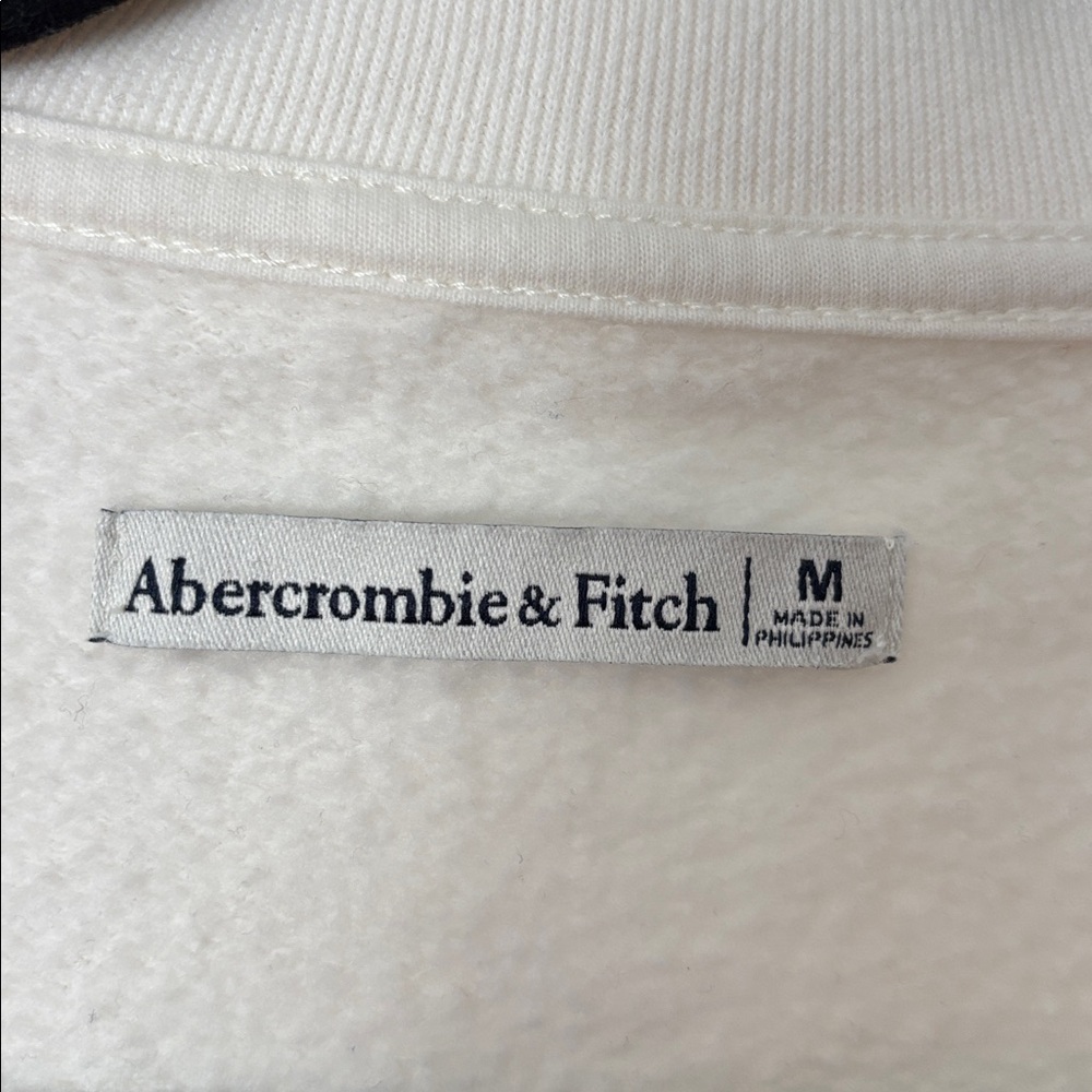 A&F Cute Fleece Romper-EUC - Picture 4 of 6